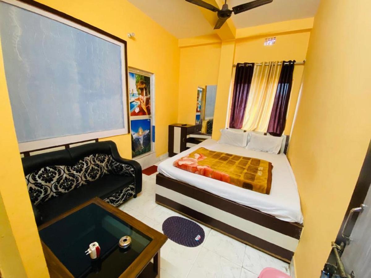 Staymaker Hotel Prerana ธาราพิธ ภายนอก รูปภาพ